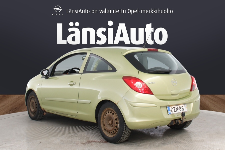 Opel Corsa vaihtoauto