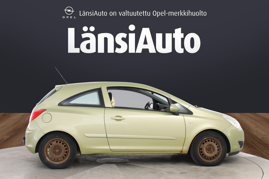 Opel Corsa vaihtoauto