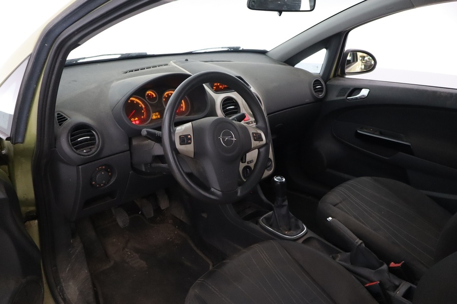 Opel Corsa vaihtoauto