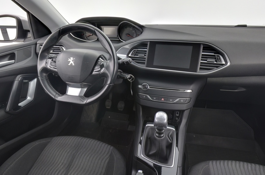 Peugeot 308 vaihtoauto