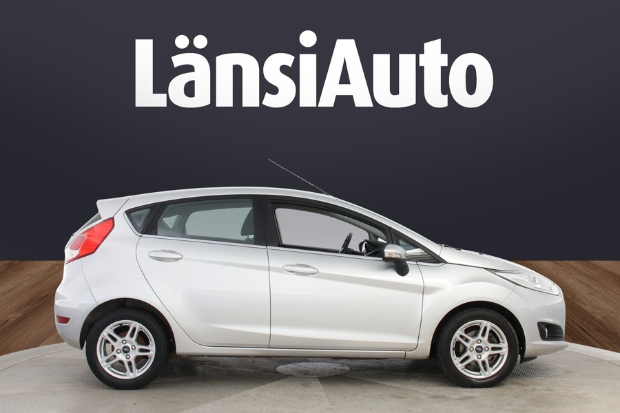 Ford Fiesta vaihtoauto