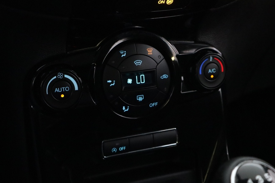 Ford Fiesta vaihtoauto