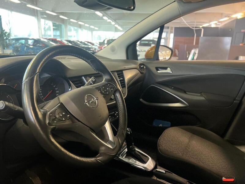 Opel Crossland X vaihtoauto