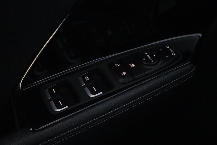 Kia Niro plug-in vaihtoauto