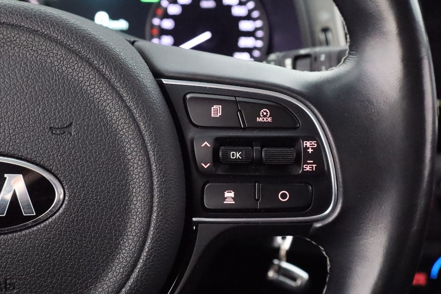 Kia Niro plug-in vaihtoauto