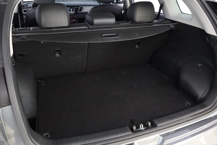 Kia Niro plug-in vaihtoauto