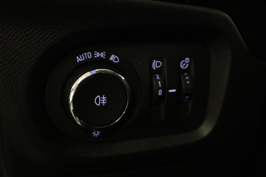 Opel Corsa vaihtoauto