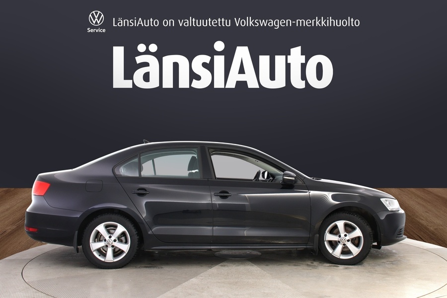 Volkswagen Jetta vaihtoauto