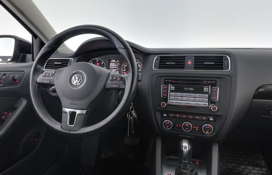 Volkswagen Jetta vaihtoauto