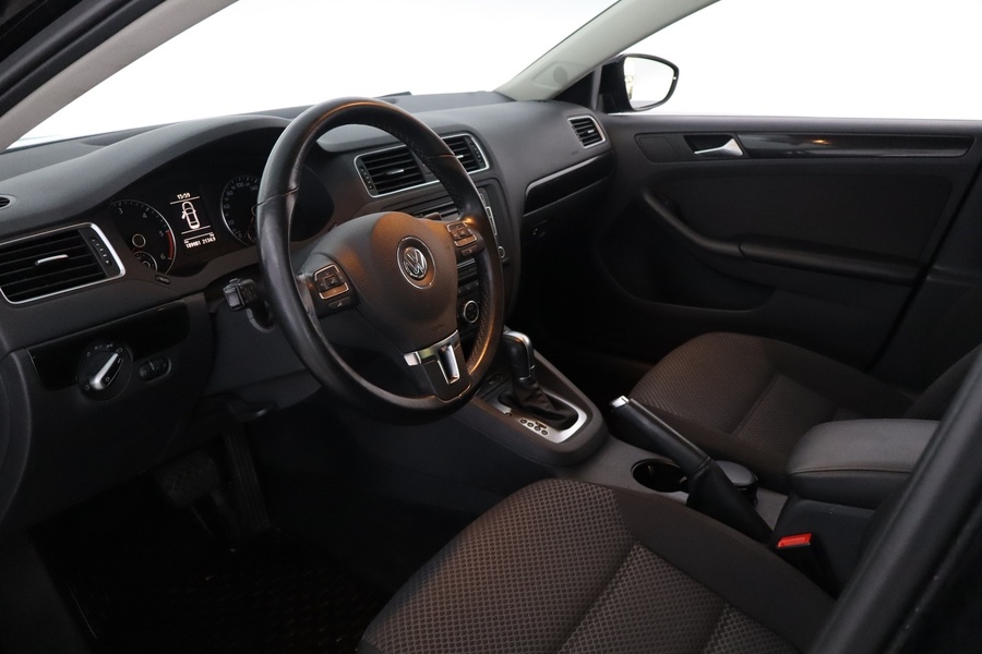 Volkswagen Jetta vaihtoauto