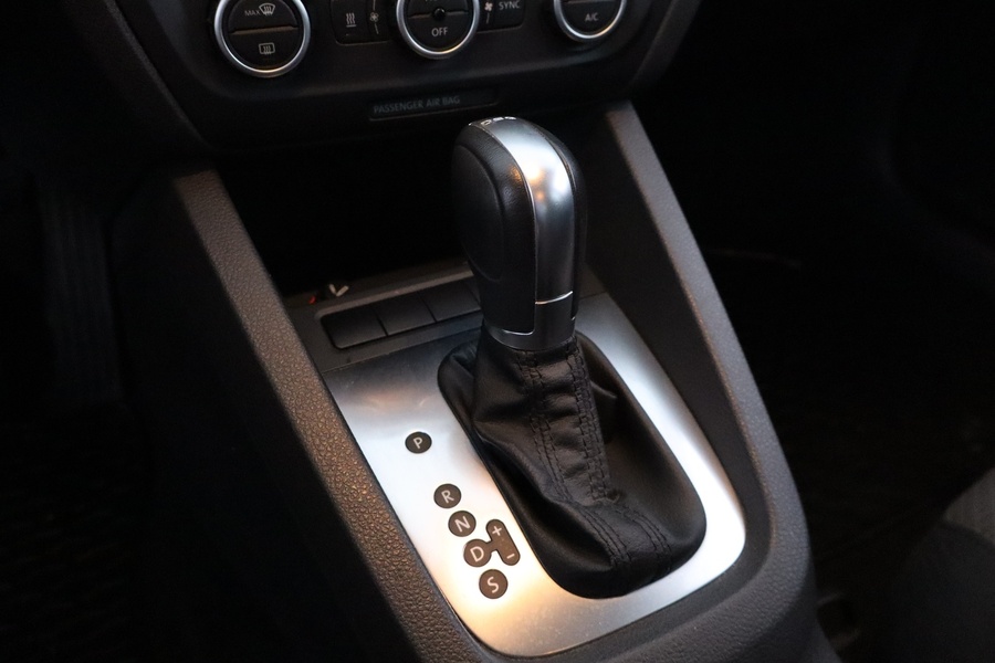 Volkswagen Jetta vaihtoauto