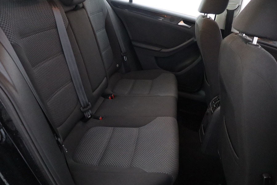 Volkswagen Jetta vaihtoauto