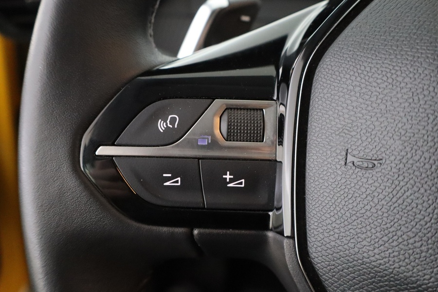 Peugeot 208 vaihtoauto