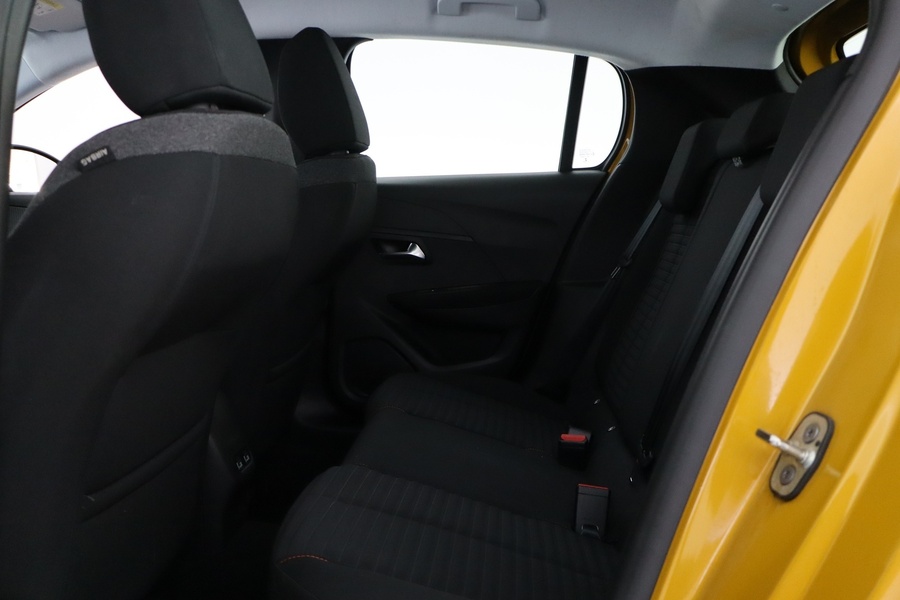 Peugeot 208 vaihtoauto