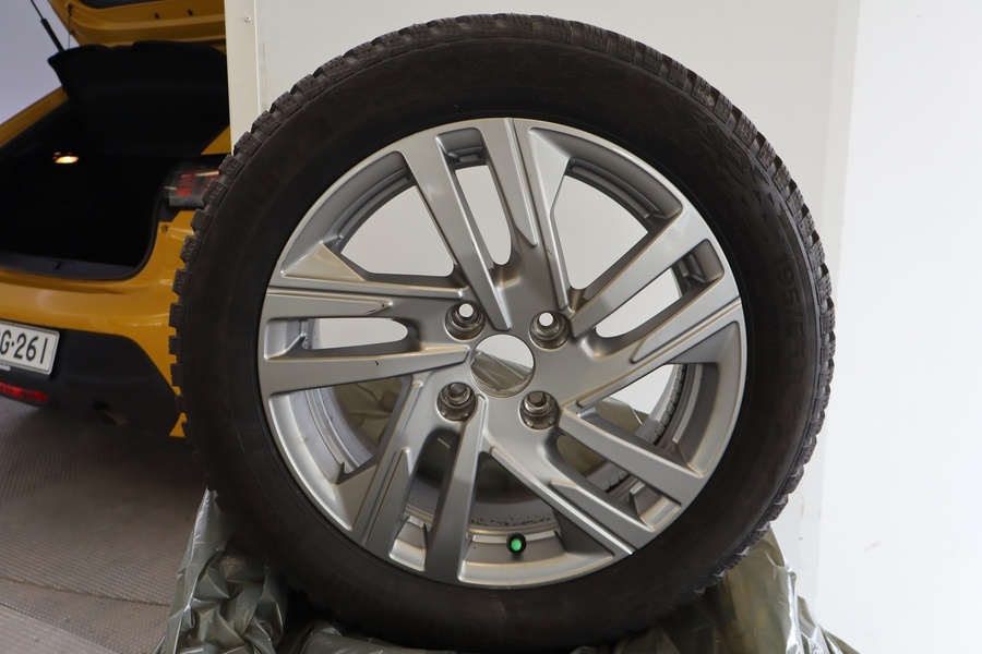 Peugeot 208 vaihtoauto