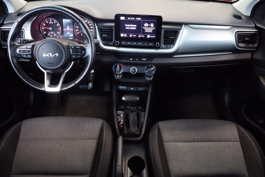 Kia Stonic vaihtoauto