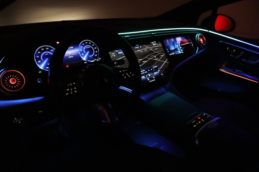 Mercedes-Benz EQE vaihtoauto