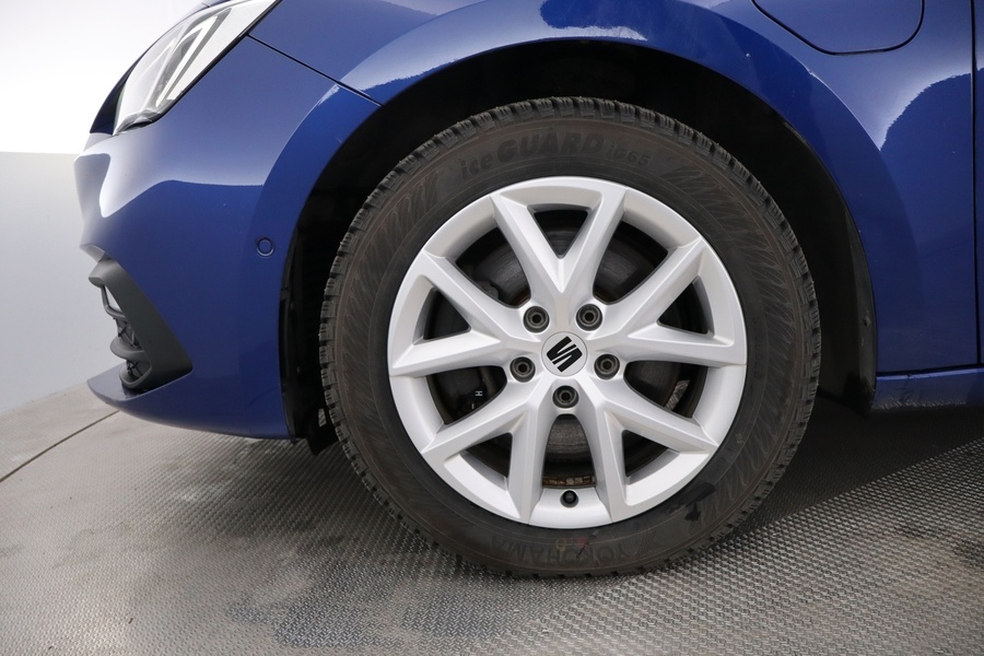 SEAT Leon Sportstourer vaihtoauto