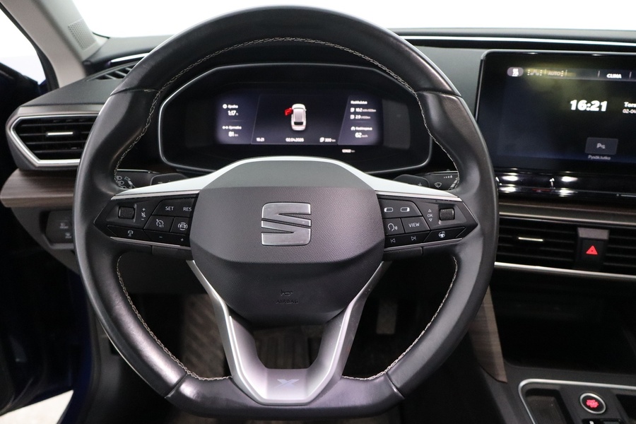 SEAT Leon Sportstourer vaihtoauto