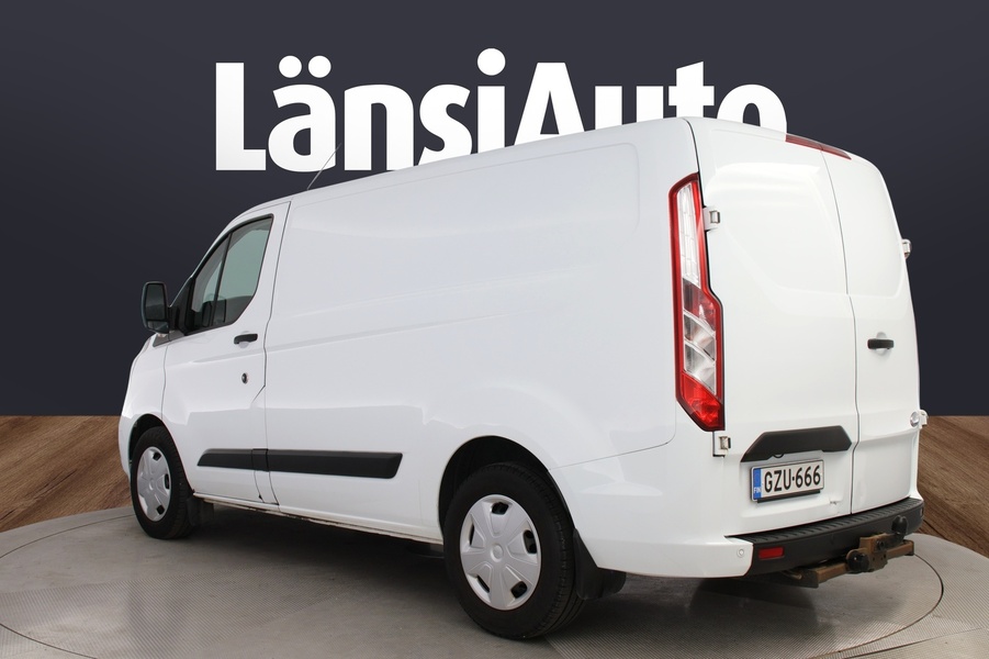 Ford Transit Custom vaihtoauto