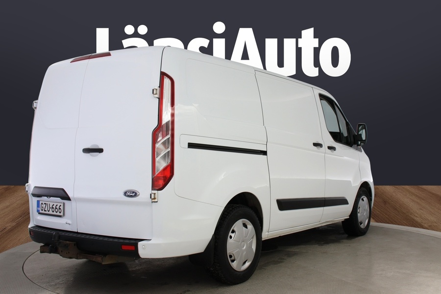 Ford Transit Custom vaihtoauto