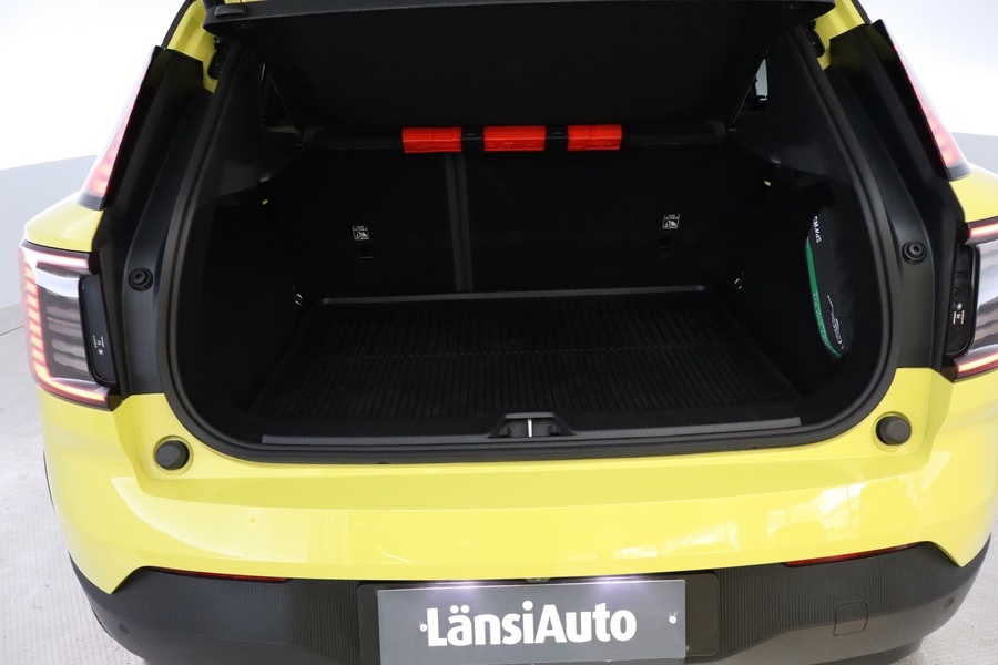 Volvo EX30 vaihtoauto