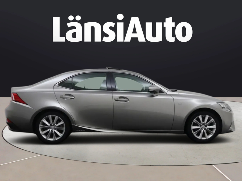 Lexus IS vaihtoauto