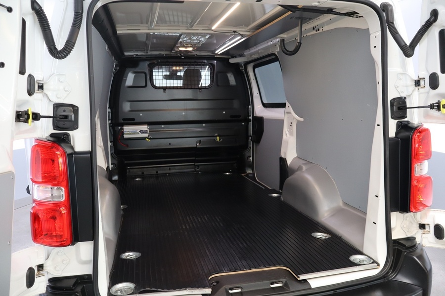 Toyota Proace vaihtoauto