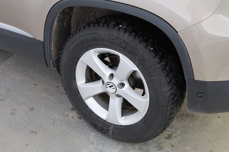 Volkswagen Tiguan vaihtoauto