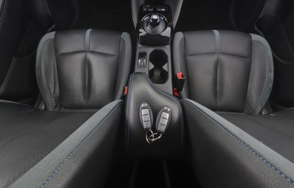 Nissan Leaf vaihtoauto