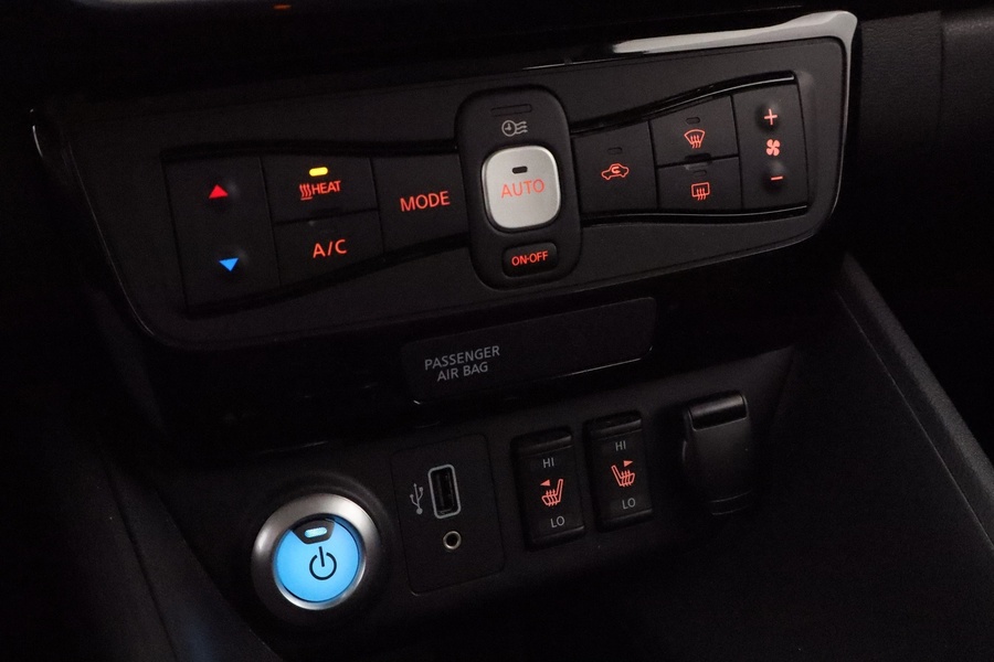 Nissan Leaf vaihtoauto