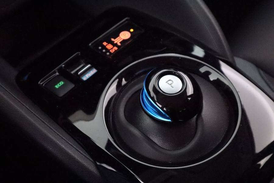 Nissan Leaf vaihtoauto