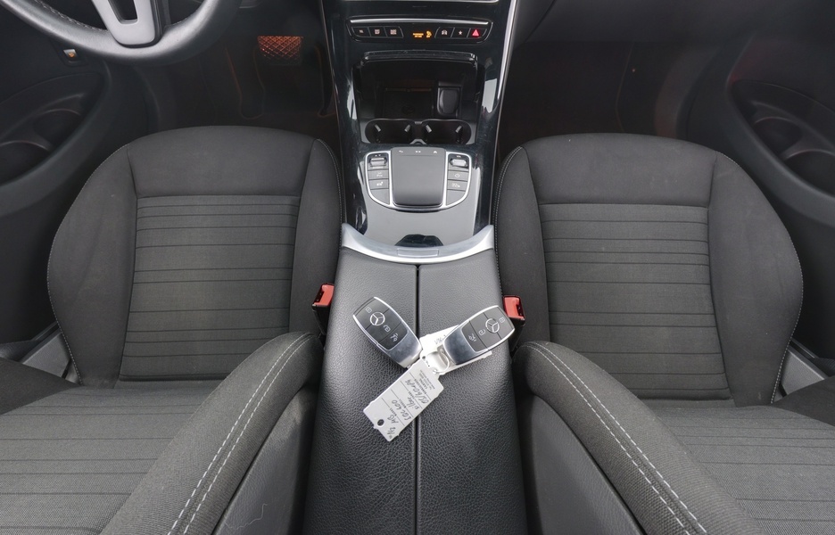 Mercedes-Benz EQC vaihtoauto