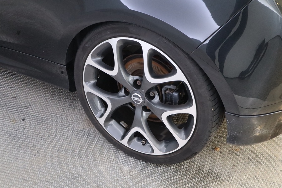 Opel Corsa vaihtoauto