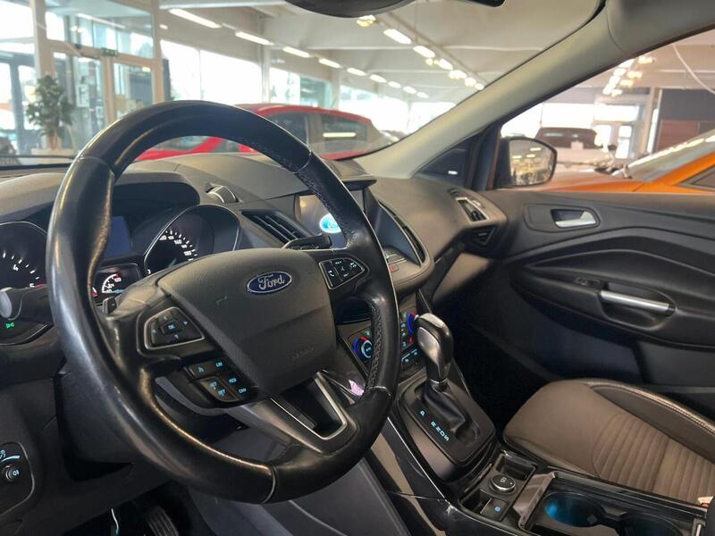 Ford Kuga vaihtoauto