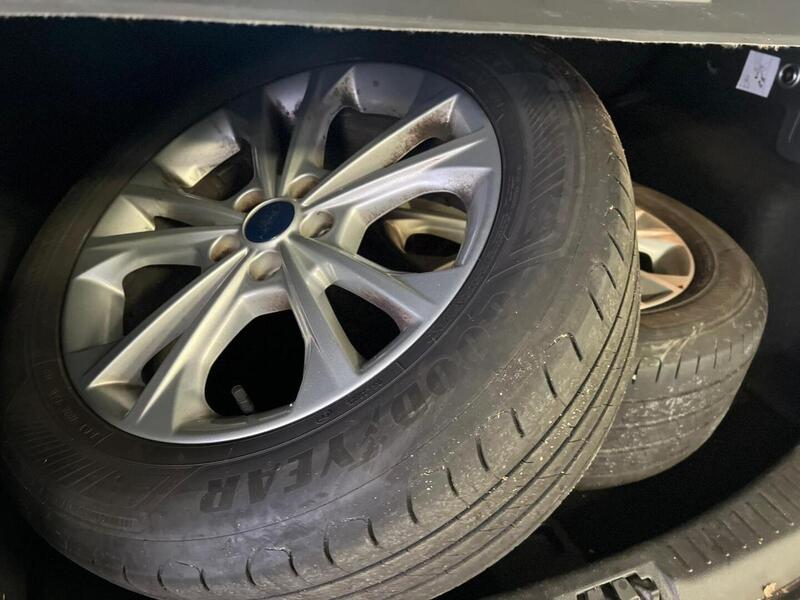 Ford Kuga vaihtoauto