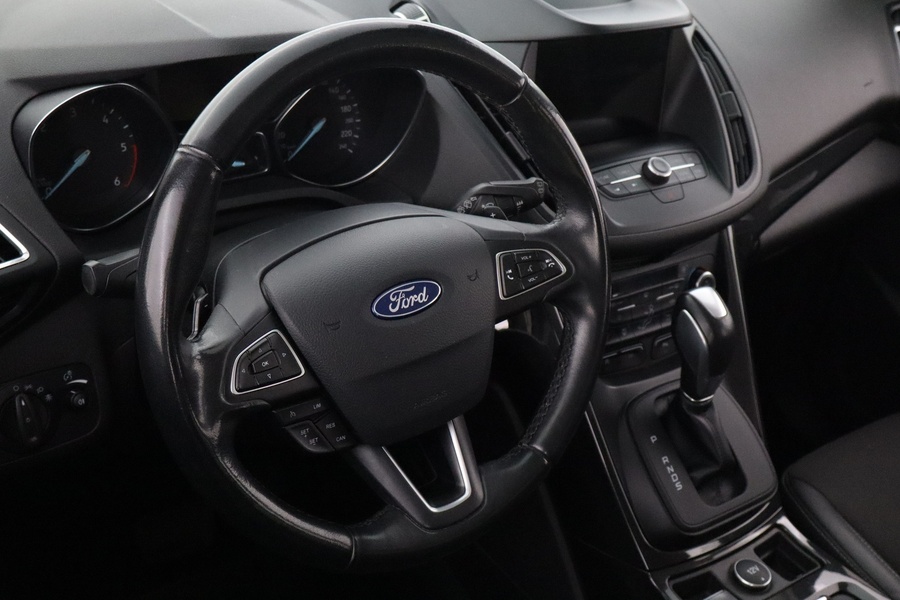 Ford Kuga vaihtoauto