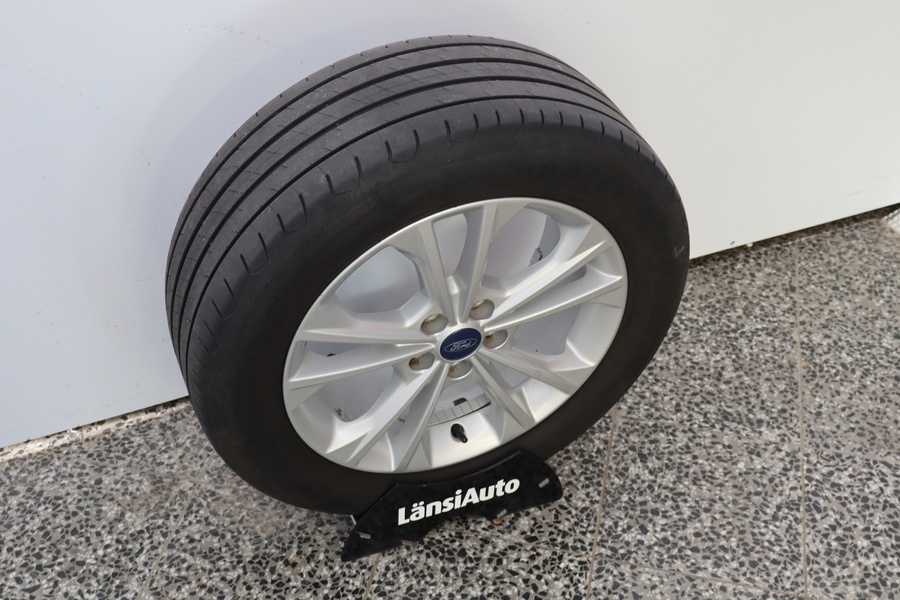 Ford Kuga vaihtoauto