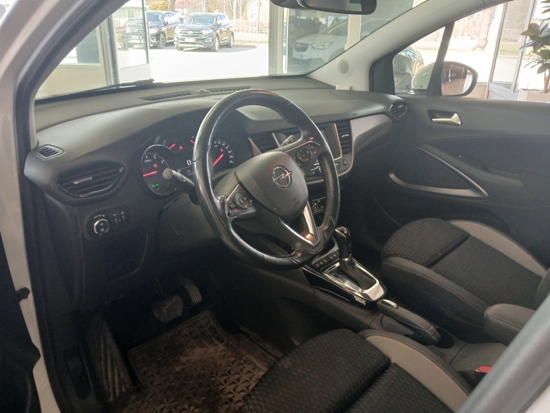Opel Crossland X vaihtoauto