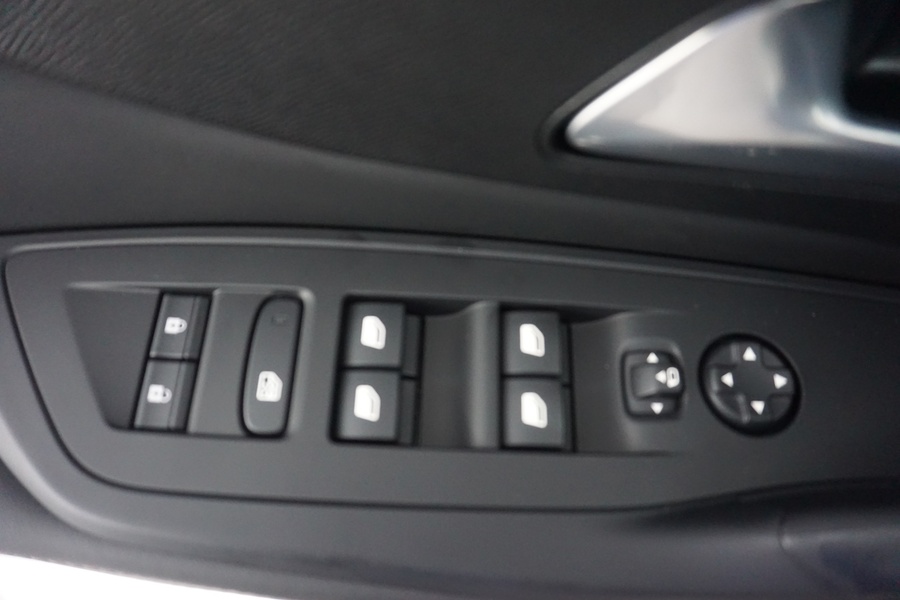 Peugeot 408 vaihtoauto