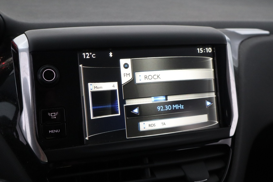 Peugeot 208 vaihtoauto