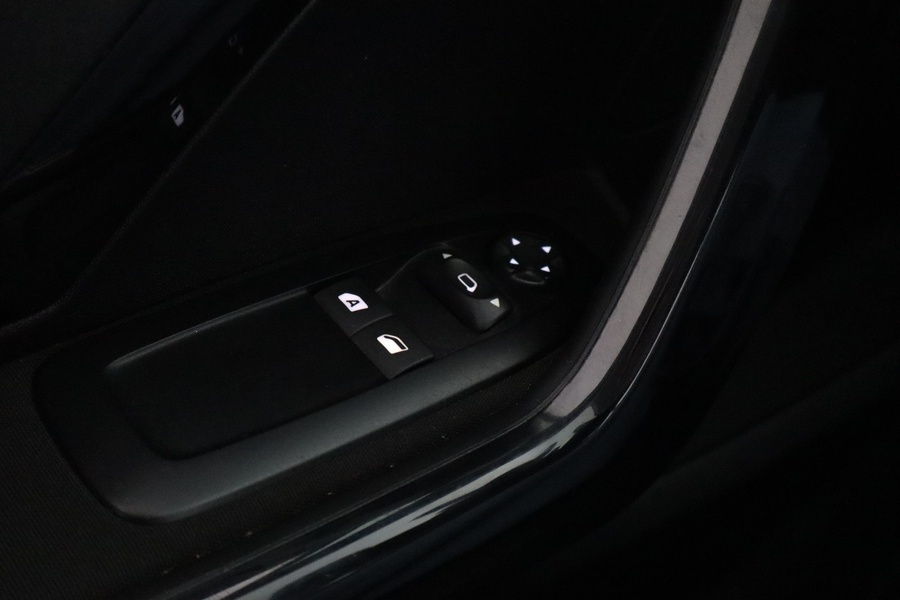 Peugeot 208 vaihtoauto