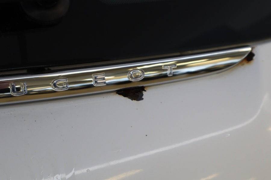 Peugeot 208 vaihtoauto