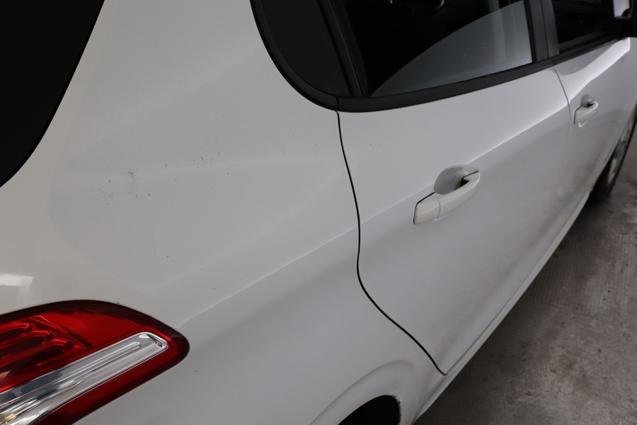 Peugeot 208 vaihtoauto