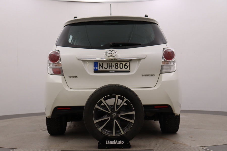 Toyota Verso vaihtoauto