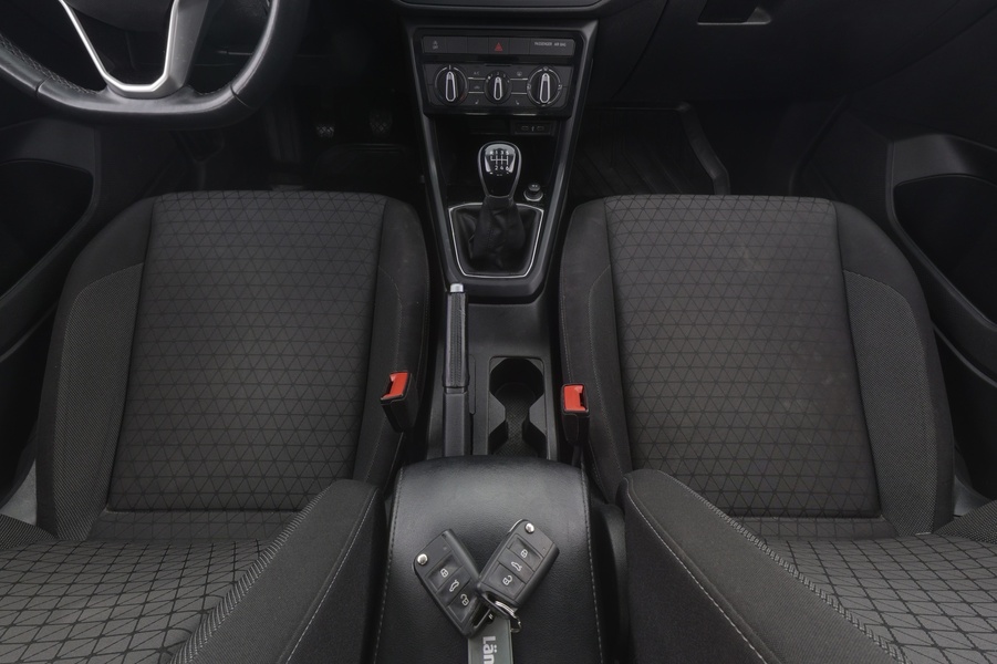 Volkswagen T-Cross vaihtoauto