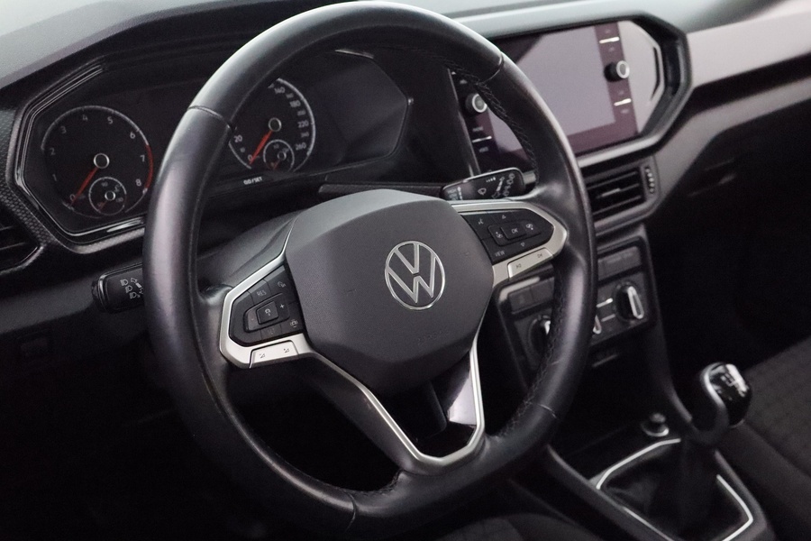 Volkswagen T-Cross vaihtoauto