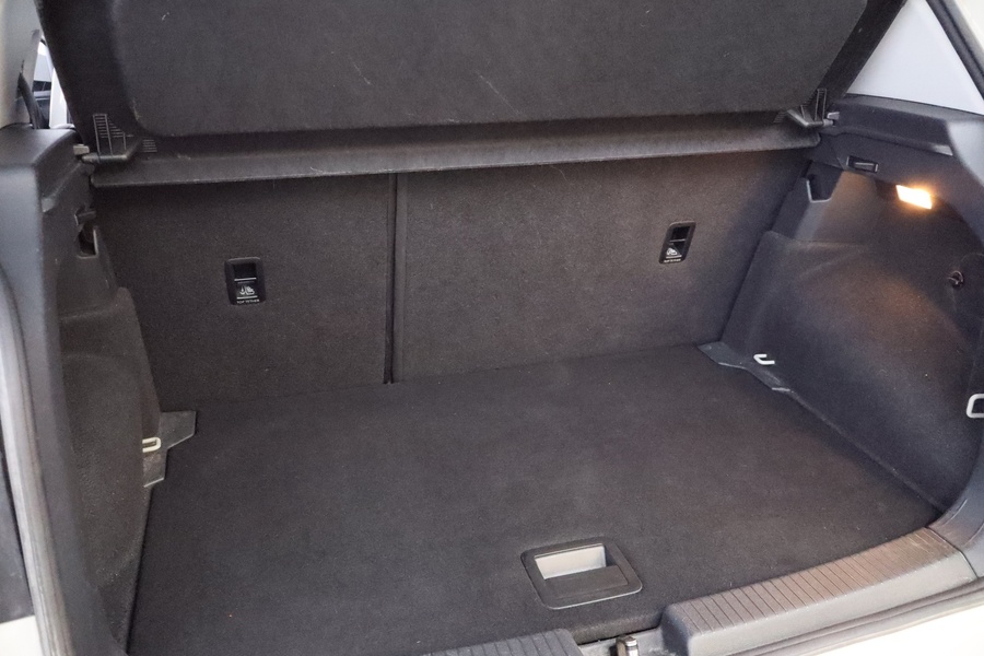 Volkswagen T-Cross vaihtoauto