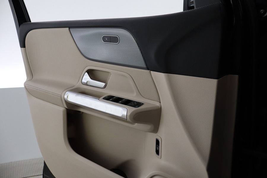 Mercedes-Benz GLB vaihtoauto