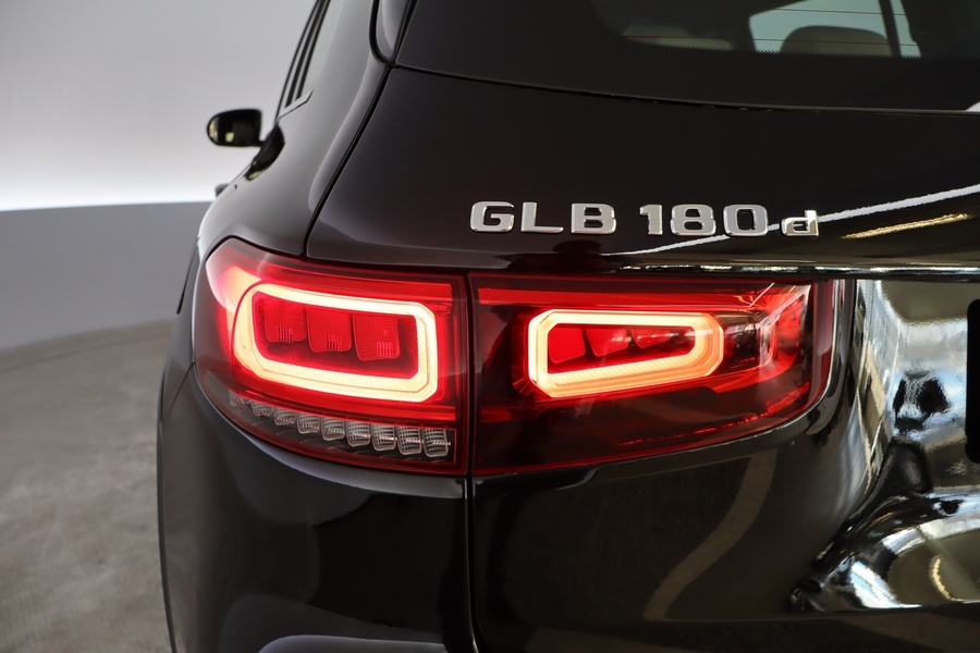 Mercedes-Benz GLB vaihtoauto